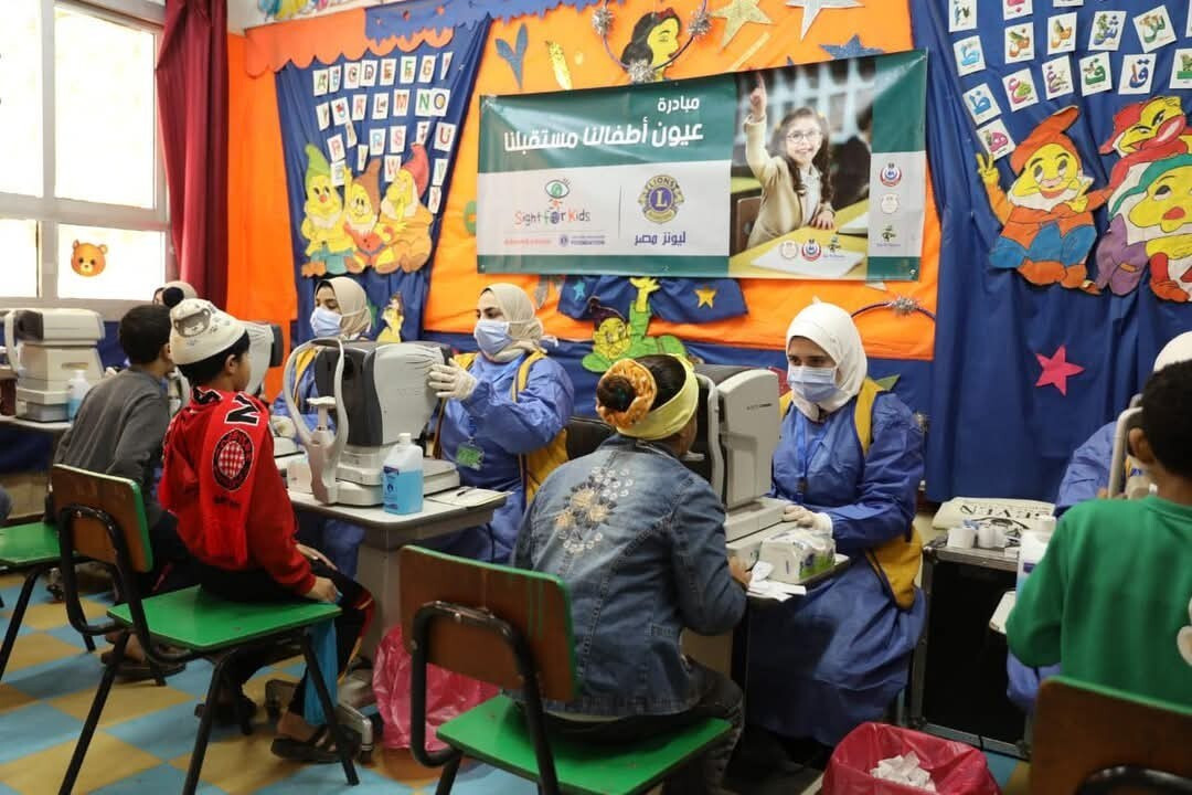 نائب رئيس الوزراء وزير الصحة والسكان ووزير التربية والتعليم يتفقدا أعمال مبادرة "عيون أطفالنا مستقبل...